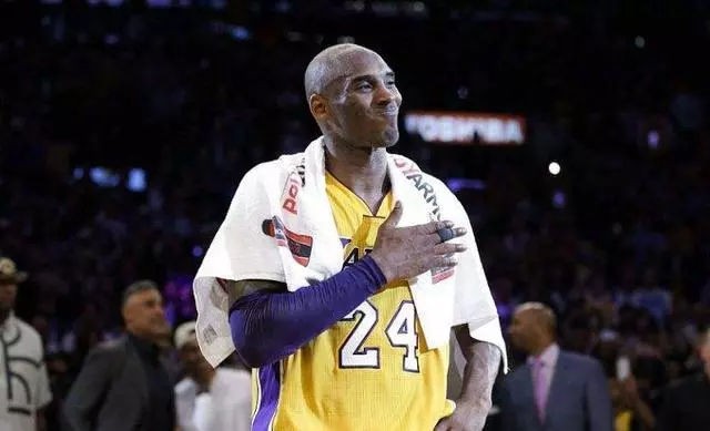 拜仁2025年至今德甲客场不败，距离队史第3次全年不败还差2场（2025年至今拜仁德甲客场零失利，距队史第三次全年不败仅差两场）