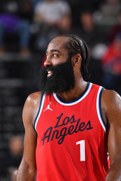 TA：莫斯克拉的贡献远不止是“临时救火”，他完全封锁了凯恩（TA：莫斯克拉并非临时救火，他把凯恩完全锁死）