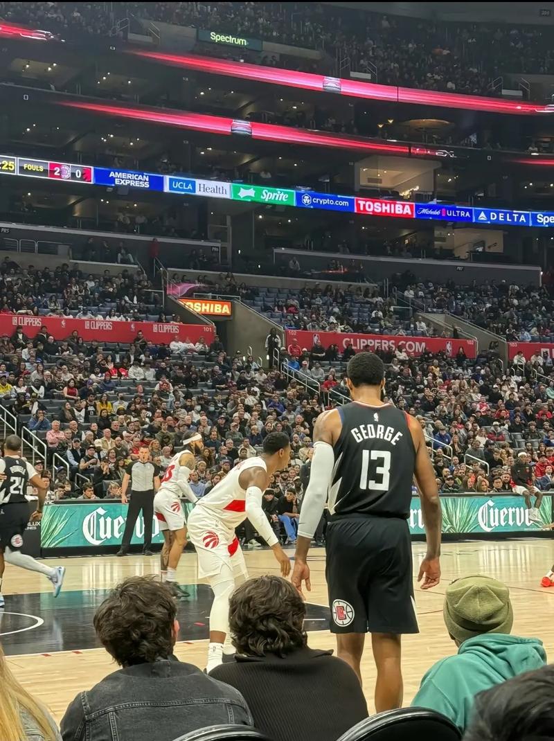 中国移动咪咕首部短道速滑题材微短剧《冰上双子星》哈尔滨开机（中国移动咪咕首部短道速滑微短剧《冰上双子星》在哈尔滨开机）