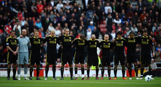 杰伦·约翰逊成老鹰队史常规赛首位单场拿15+15+15球员（队史首人！杰伦·约翰逊常规赛单场15+15+15）