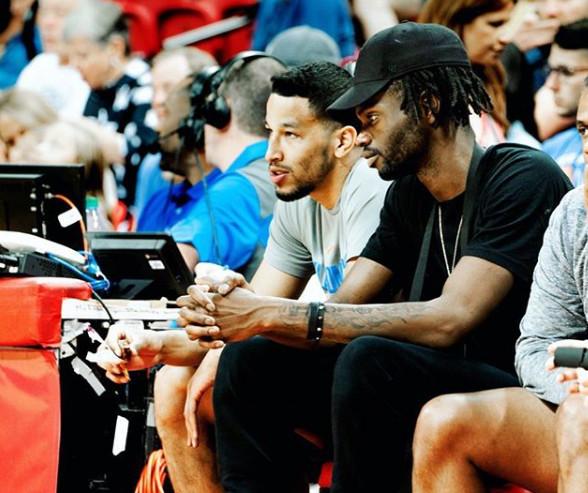 能否做到？拜仁有望成为首支欧冠客战巴黎取得三连胜的球队（拜仁冲击历史：有望成欧冠首支客场对巴黎实现三连胜的球队）