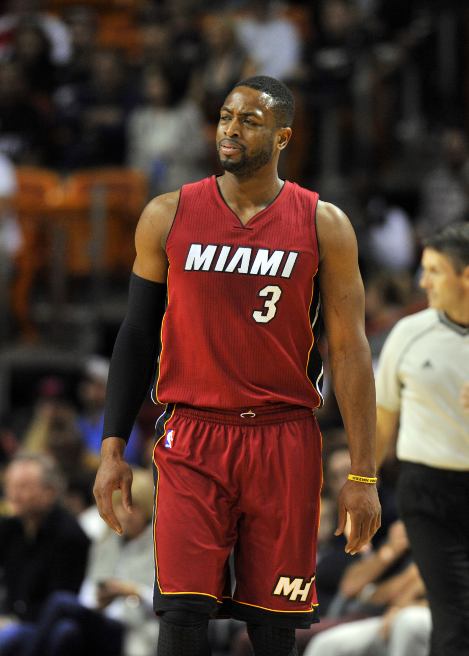 曼城斯特林末节进球助球队获胜（斯特林终场前破门助曼城取胜）