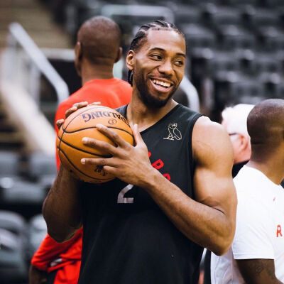 拉菲尼亚与弗里克，像伊涅斯塔与瓜迪奥拉一样（拉菲尼亚与弗里克的默契，宛若伊涅斯塔与瓜迪奥拉）