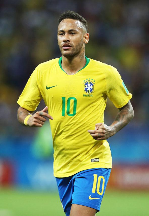 记者：中英青训交流会上对15天7赛进行了反思，会给球员带来风险（记者：中英青训交流会反思“15天7赛”，警示球员风险）