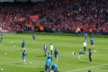 仅向中国球迷致歉！布莱顿删三笘薰与战犯合照 菲律宾：我们呢？