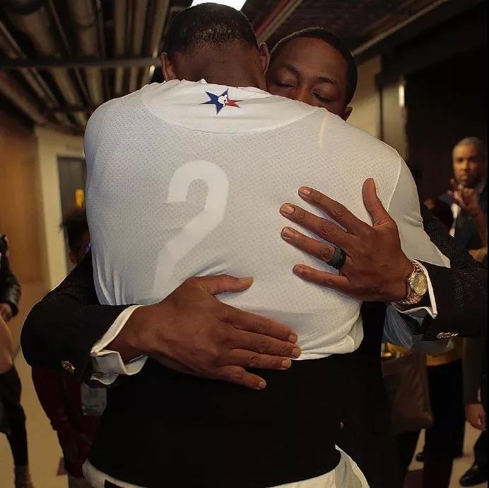 卡萨诺：卡拉格谈萨拉赫之前应该先漱口，他每次说话都在胡扯（卡萨诺抨击卡拉格：点评萨拉赫前先漱口，他动不动就胡扯）