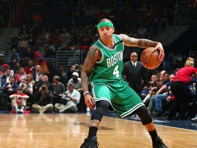 牙足坛的激 牙足坛的激